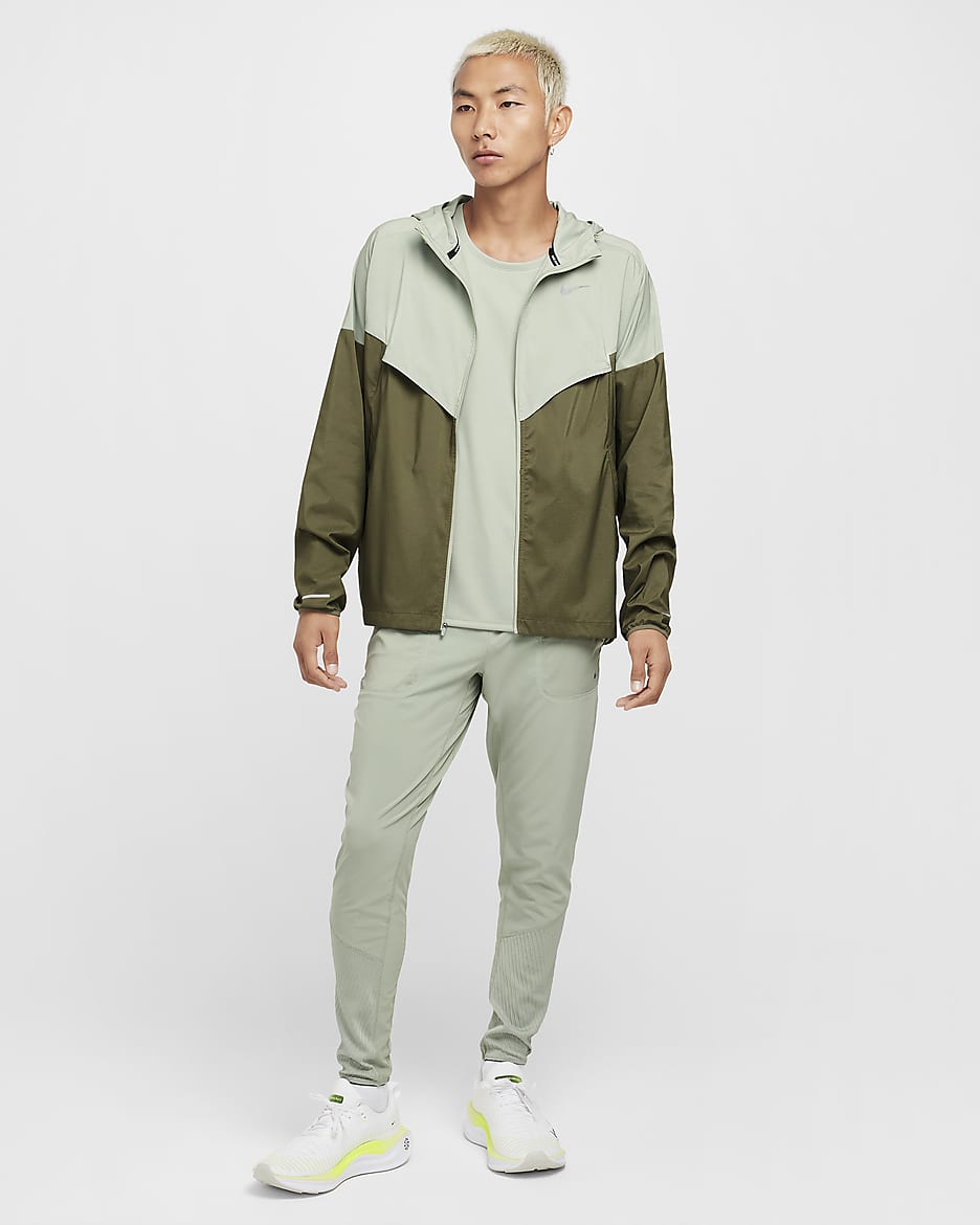 Nike running windrunner jacket in multicolour online